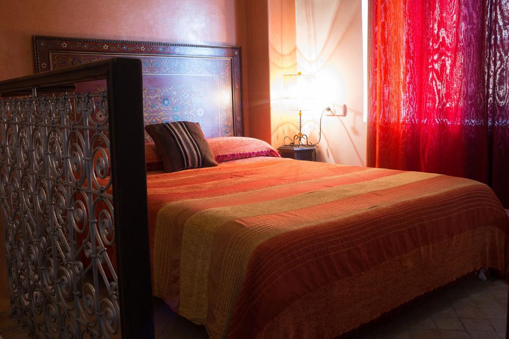 Riad Tafilalet Fès Pokoj fotografie